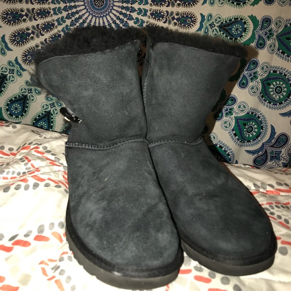 Bling Uggs - Picture 3 of 3